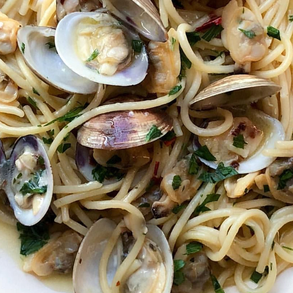 Image-Spaghetti Vongole Two Way