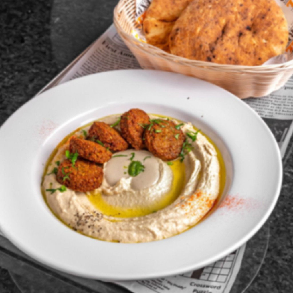 Image-Falafel Hummus
