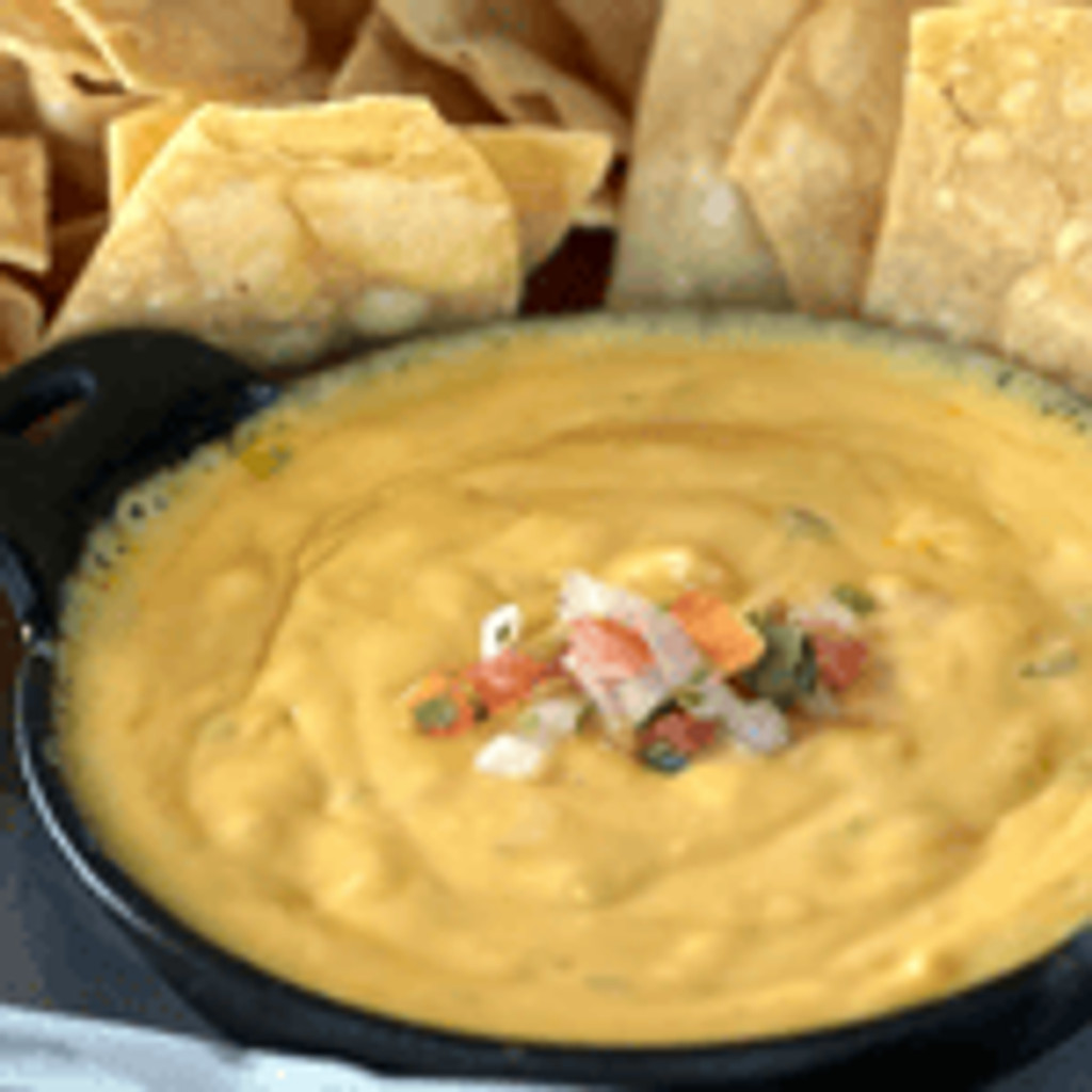 Image-Queso Dip and Chips