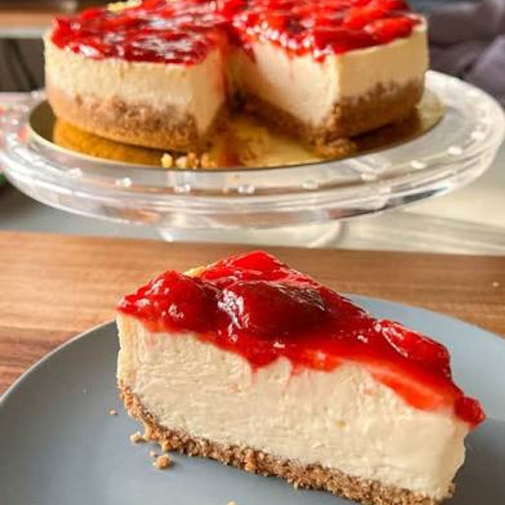 Image-strawberry cheesecake