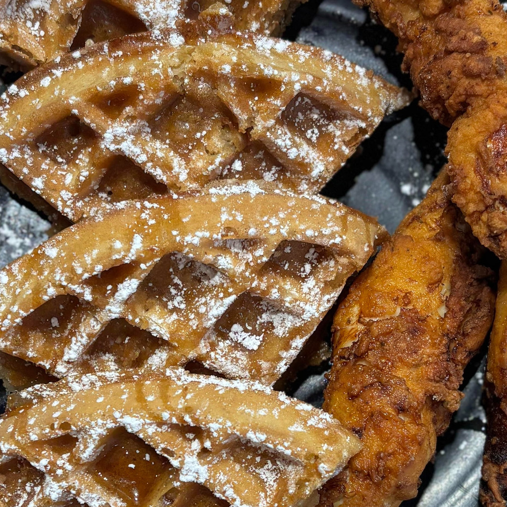 Image-CHICKEN AND WAFFLES