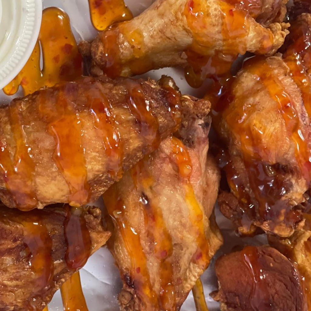 Image-10 Wings with Fries and Drinks
