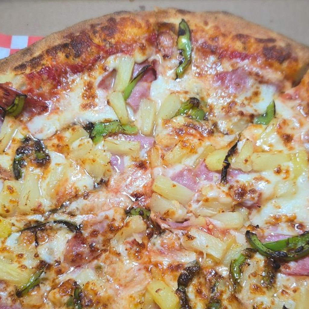 Image-Hawaiian Pizza- Slice