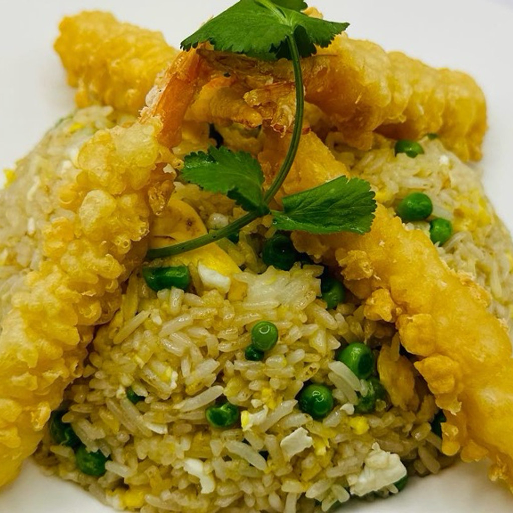 Image-Egg Fried Rice with Prawns Tempura