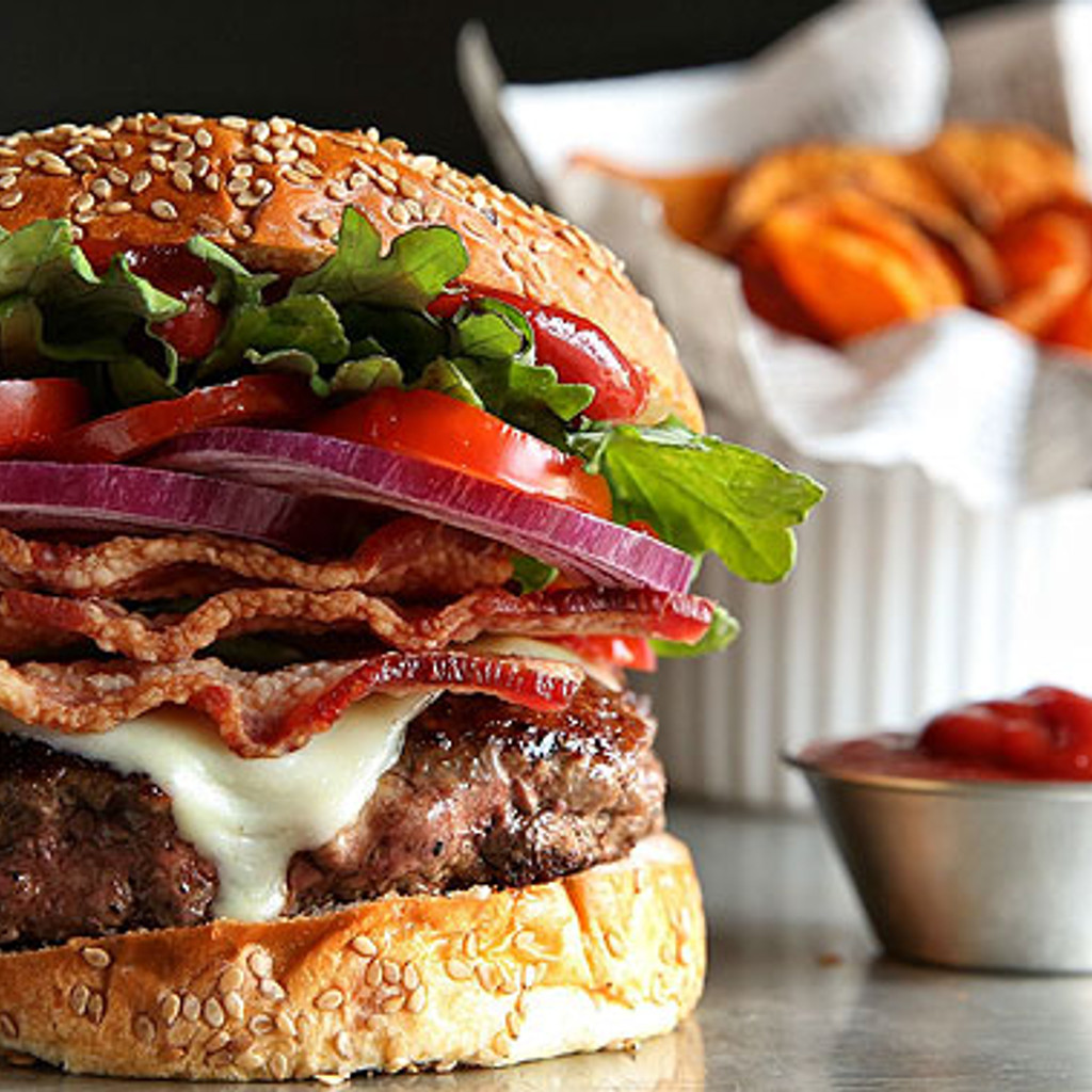 Image-Bacon Cheeseburger