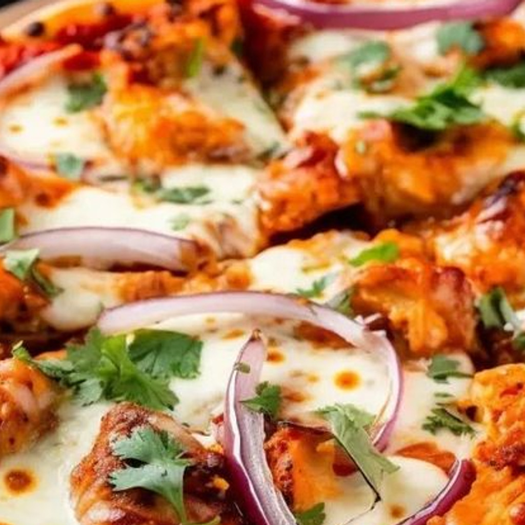 Image-Tandoori Chicken Pizza
