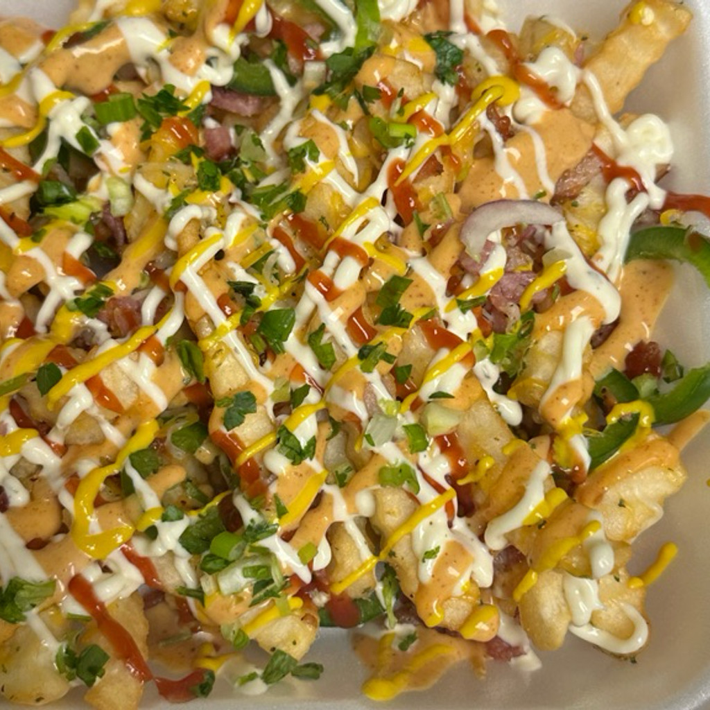 Image-Cheesy Fries with Bacon and Jalapeno