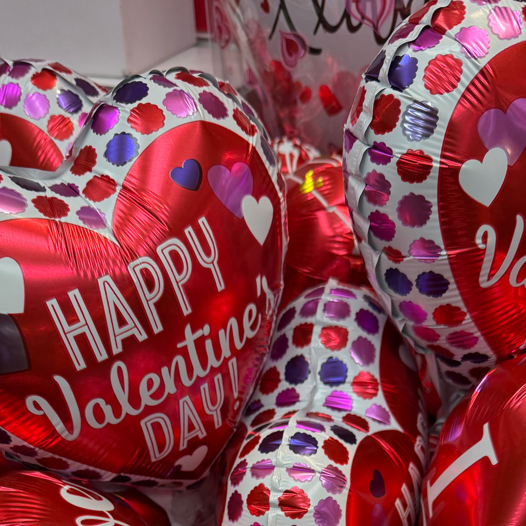 Image-Heart balloon 🎈 ♥️ (happy valentine’s)!