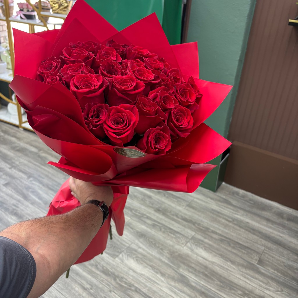 Image-Red Rose Bouquet - 25 Stems