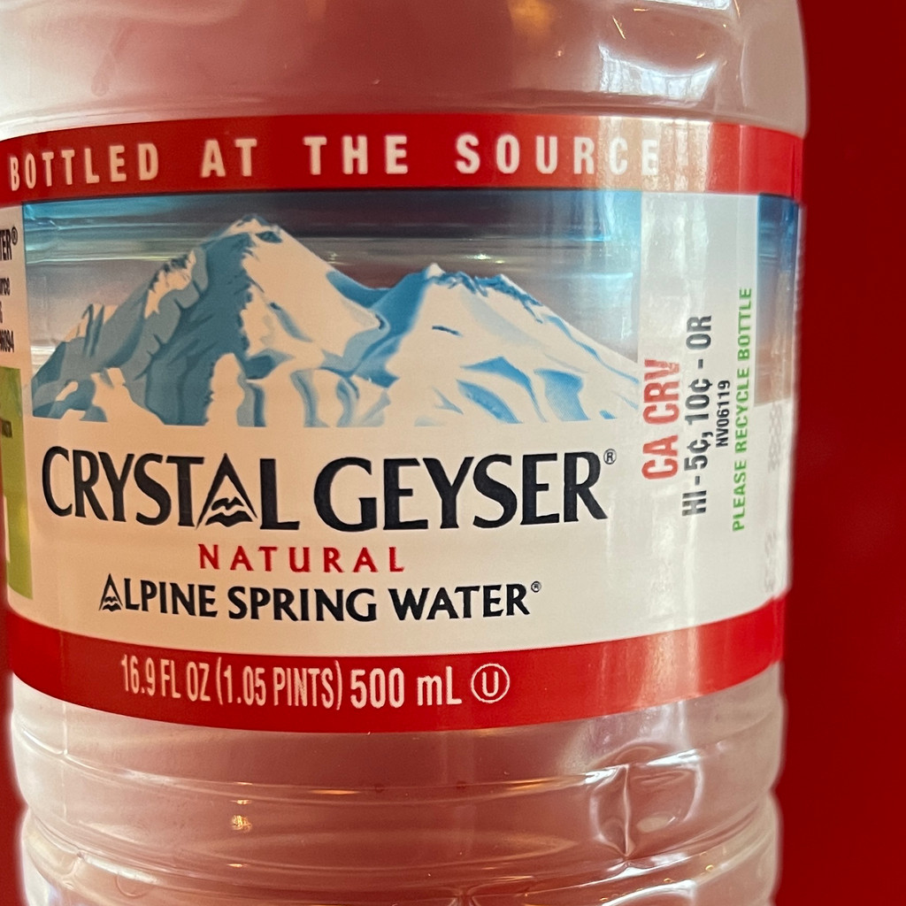 Image-Crystal Geyser Water