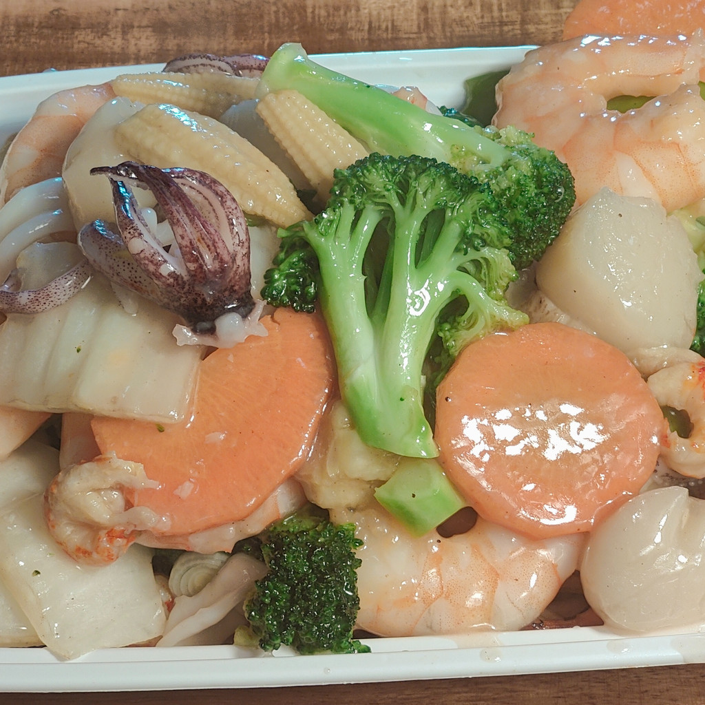 Image-C17. Seafood Pan Fried Platter
