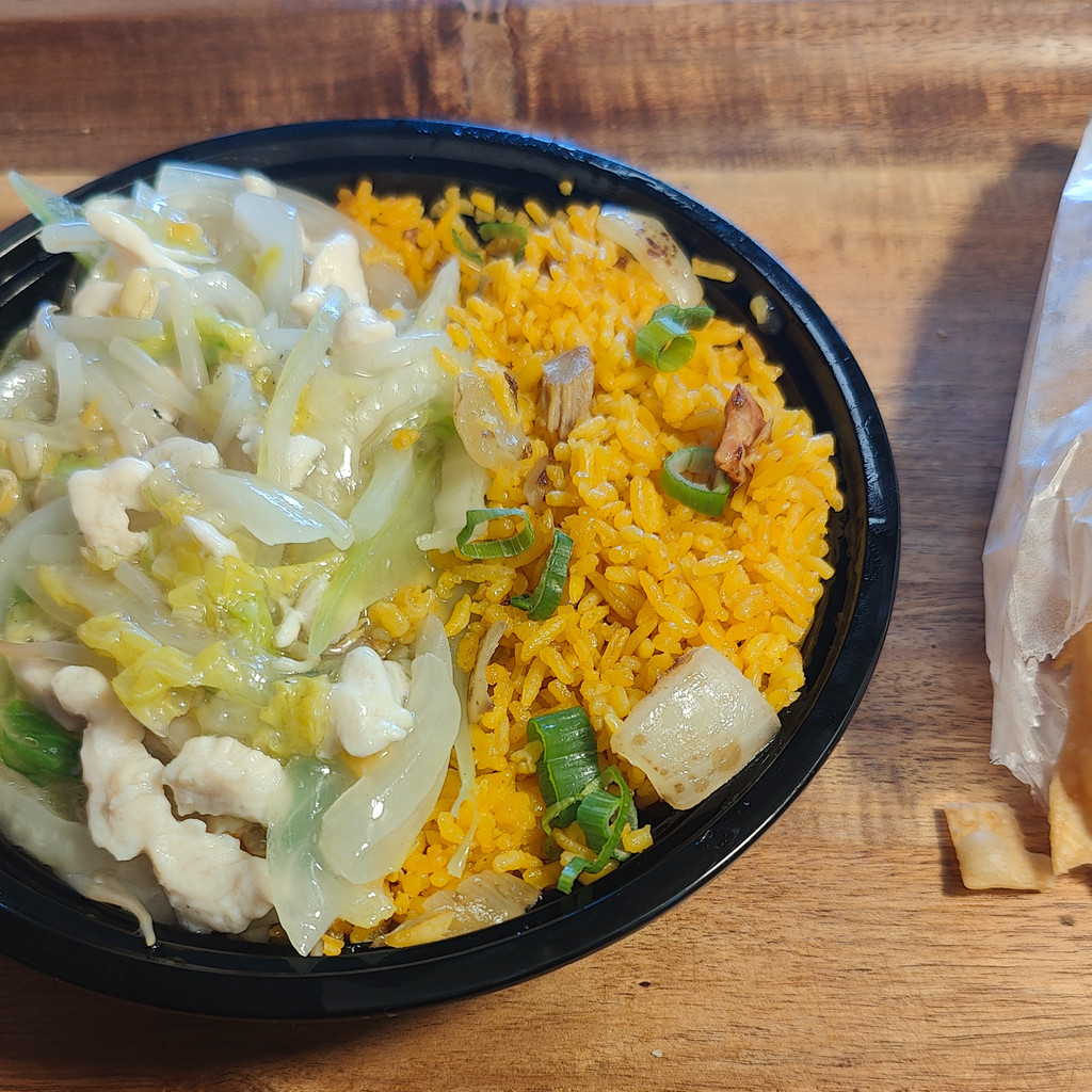 Image-L1. Chicken Chow Mein