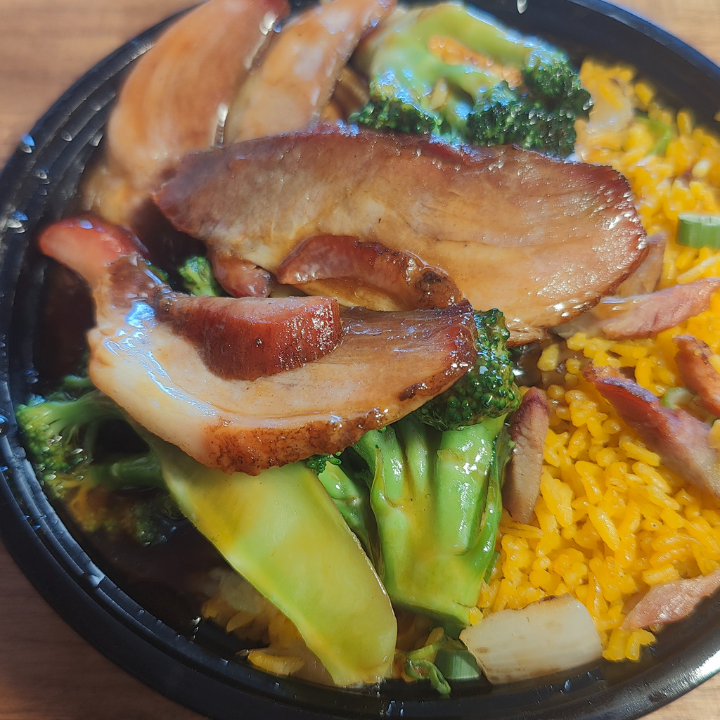 Image-L14. Roast Pork with Broccoli
