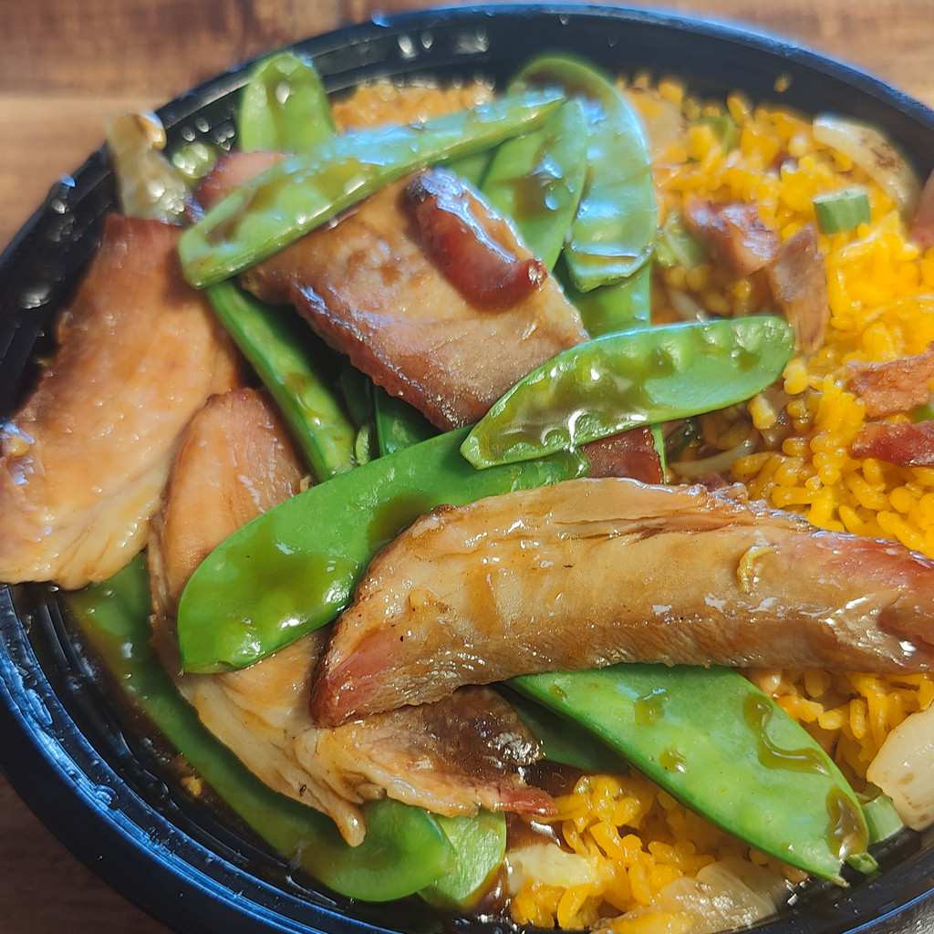 Image-L17. Roast Pork with Snow Peas