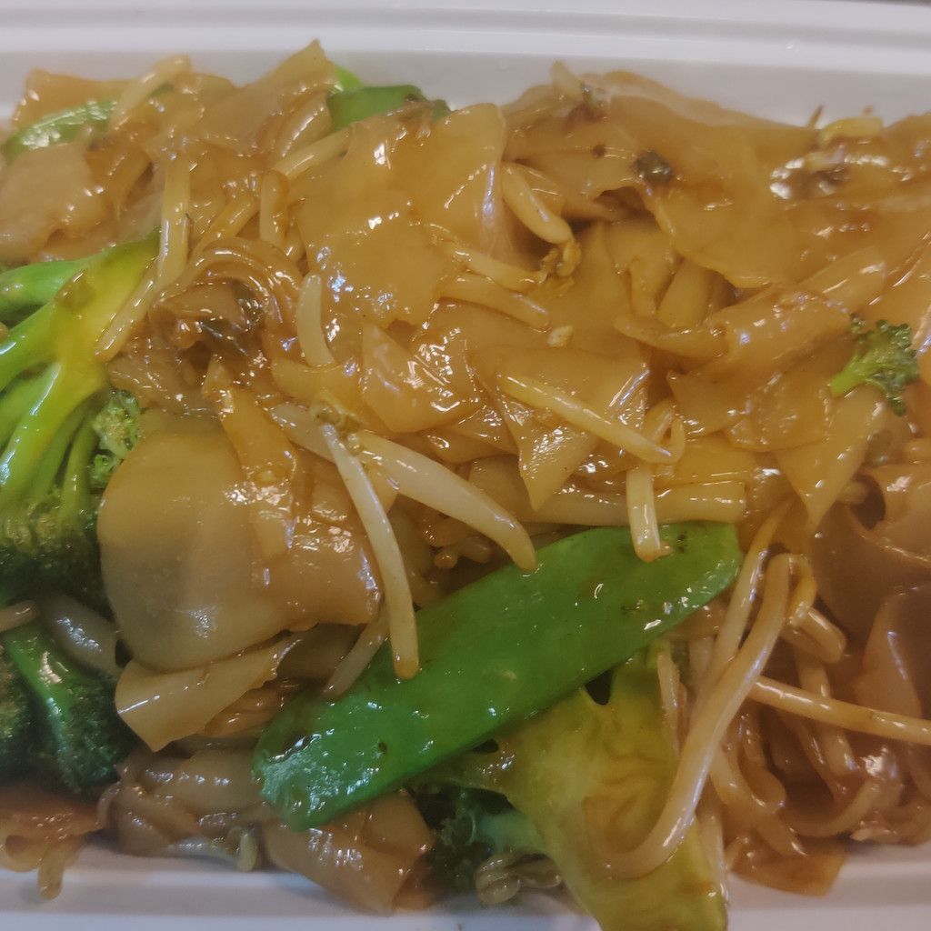Image-124b. Vegetable Chow Ho Fun