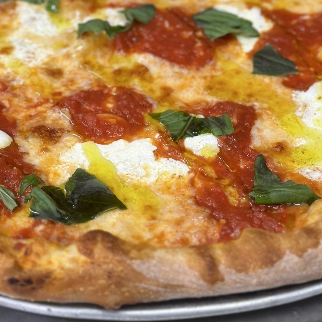 Image-Margherita Pizza (Italian Classic) (8 slices)