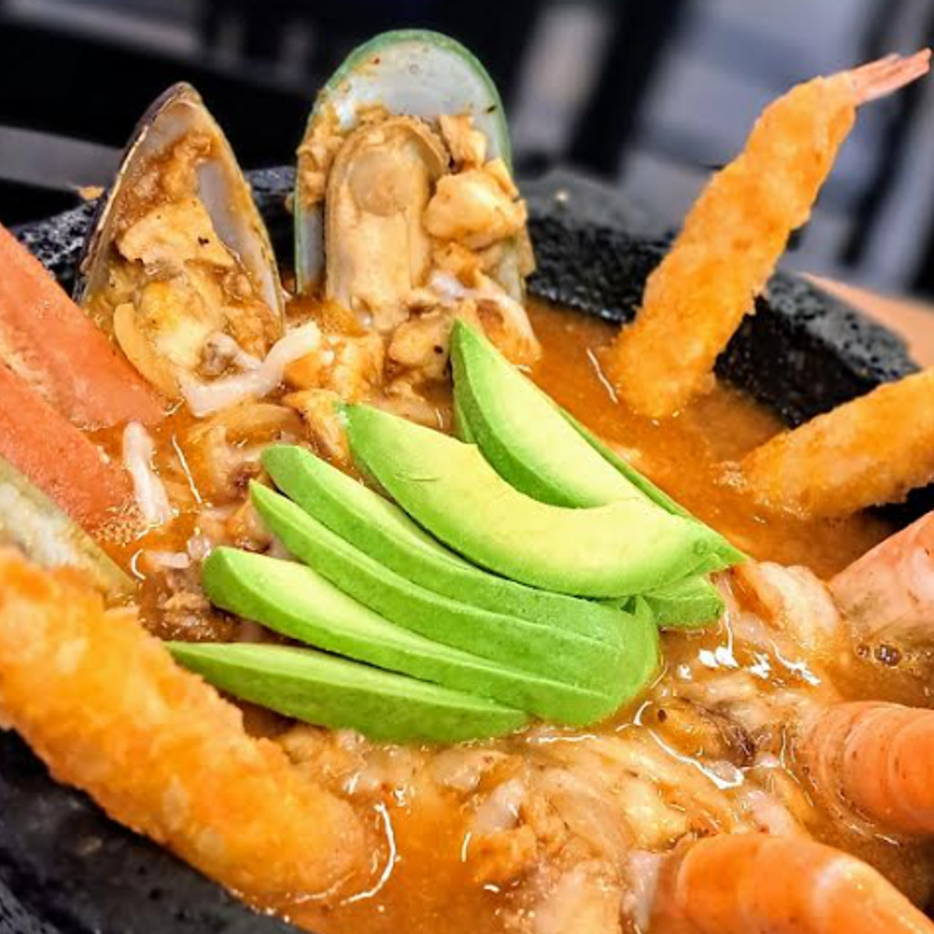 Image-Molcajete De Mariscos / Seafood molcajete