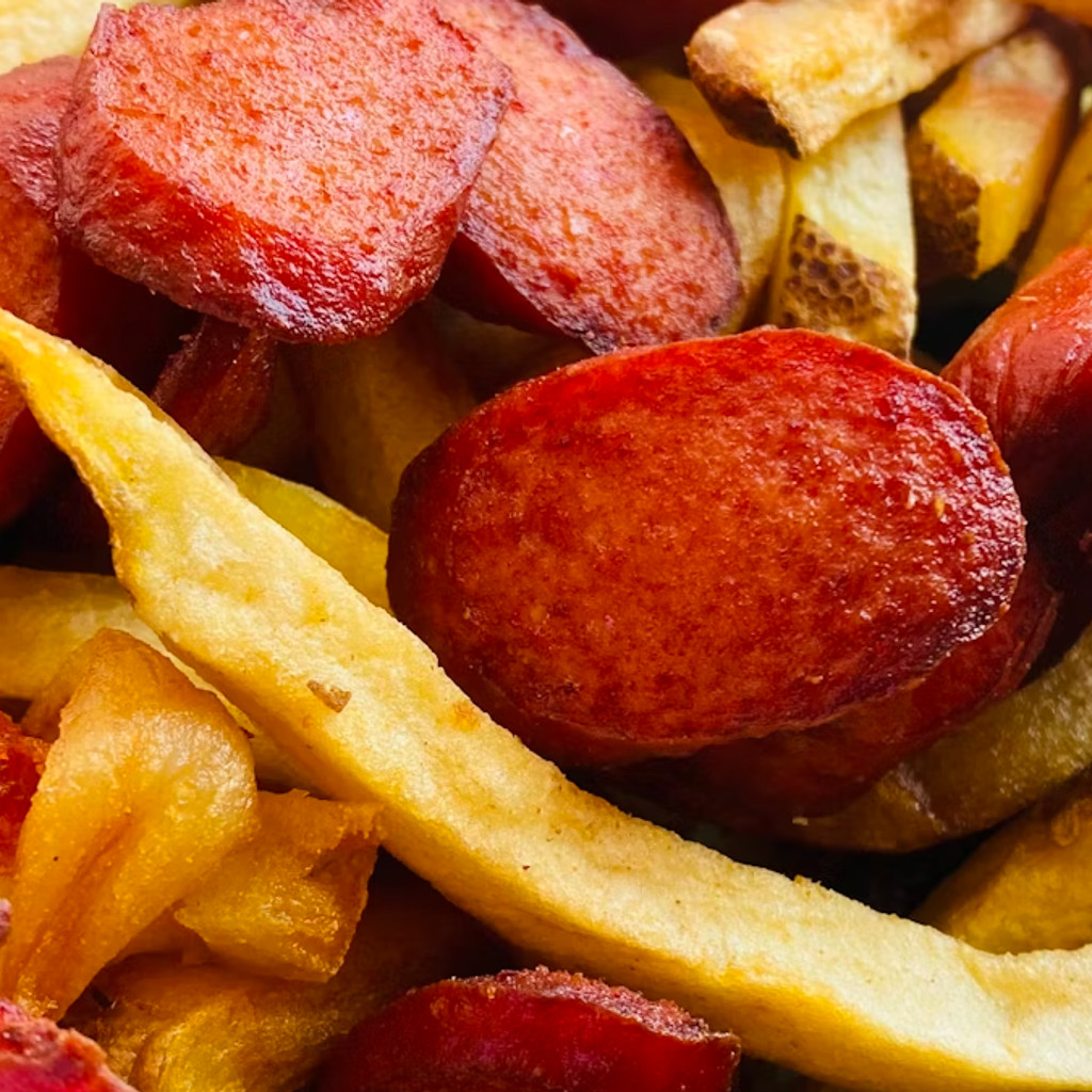 Image-Traditional Salchipapas