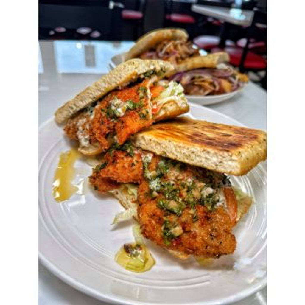 Image-Chicken milanesa sandwich