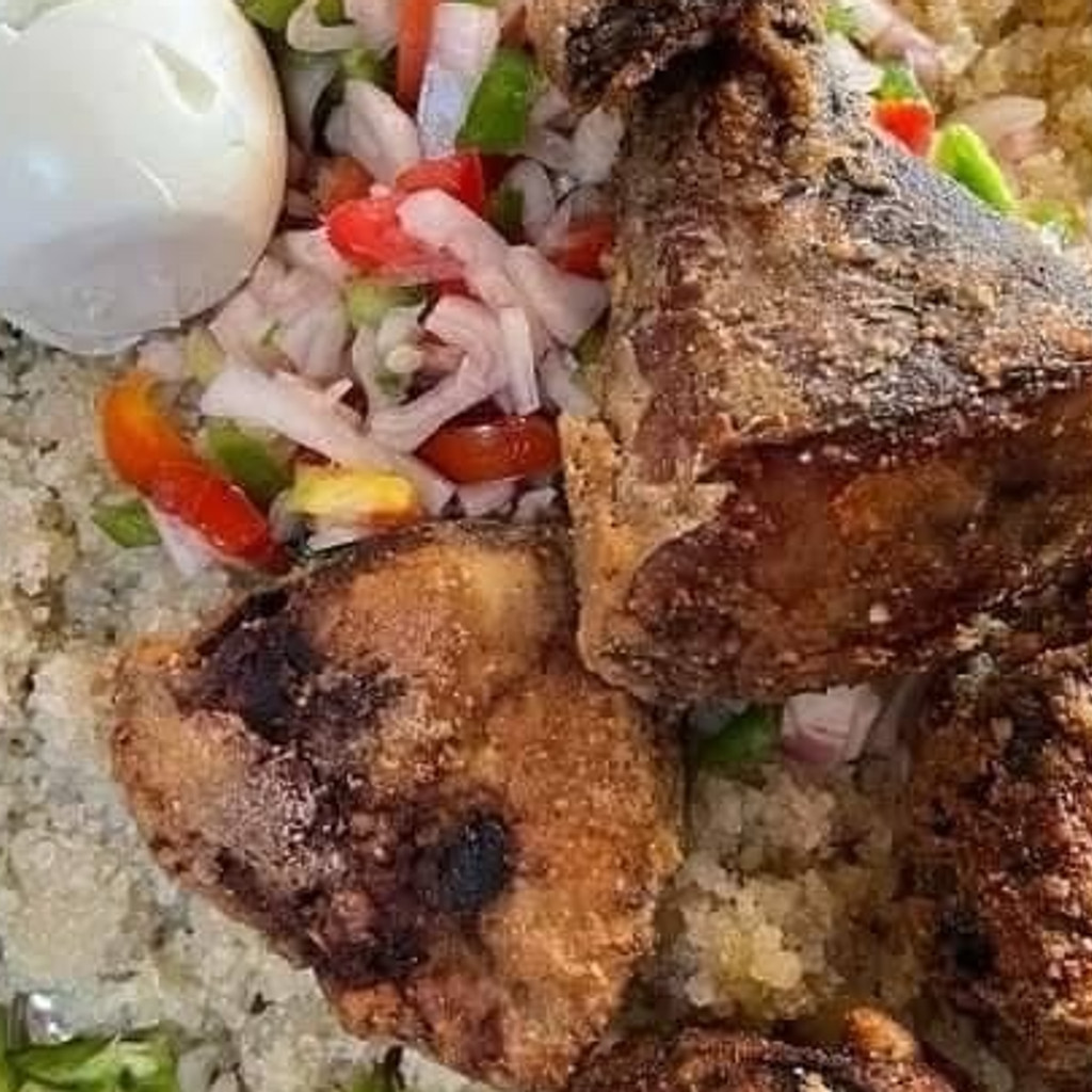 Image-Grilled Chicken with Attiéké