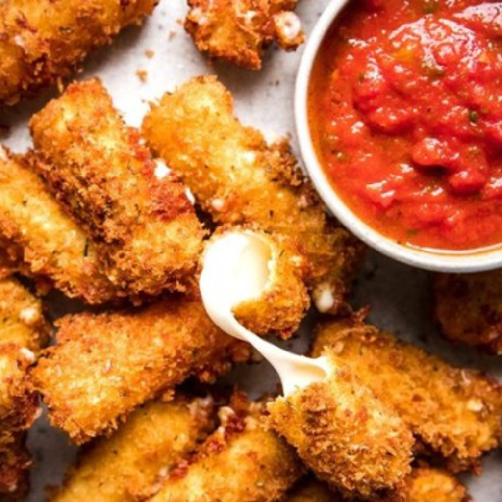 Image-Mozzarella Sticks (6 Pieces)