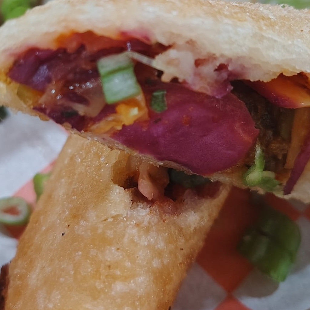 Image-Banging Egg Roll