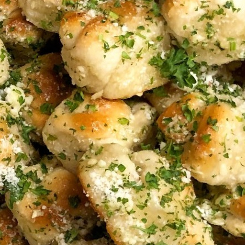Image-12 Garlic Knots