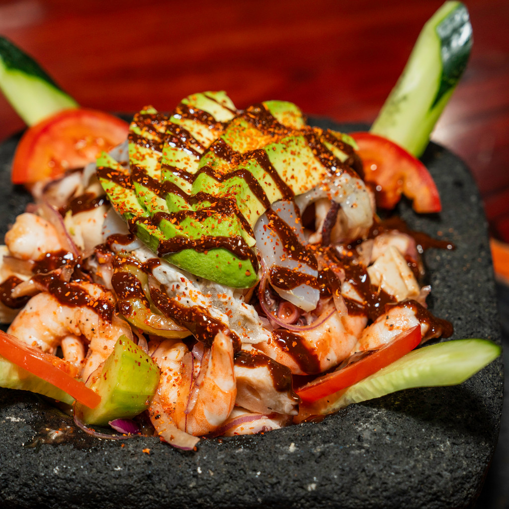 Image-Molcajete Mixto