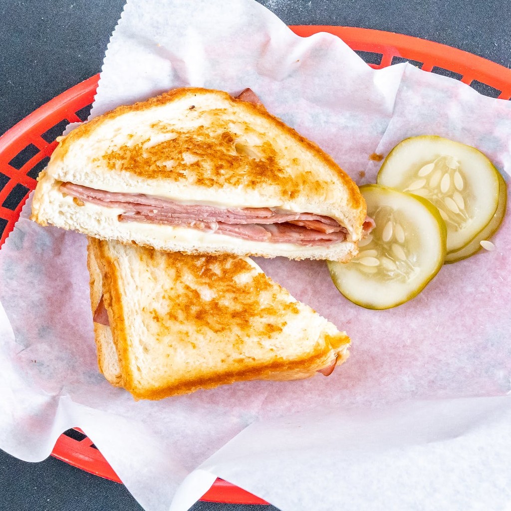 Image-Grilled Ham & Cheese (Sandwiches)