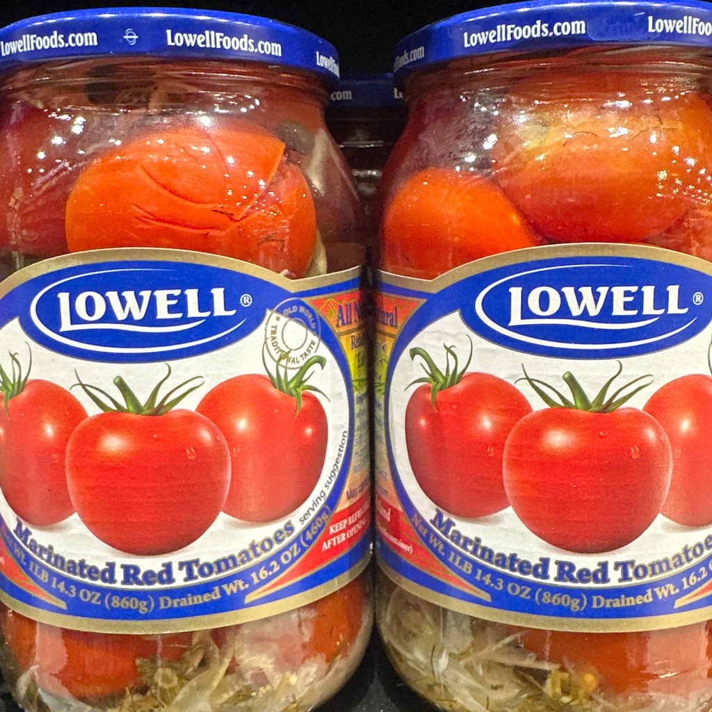 Image-Marinated red tomatoes