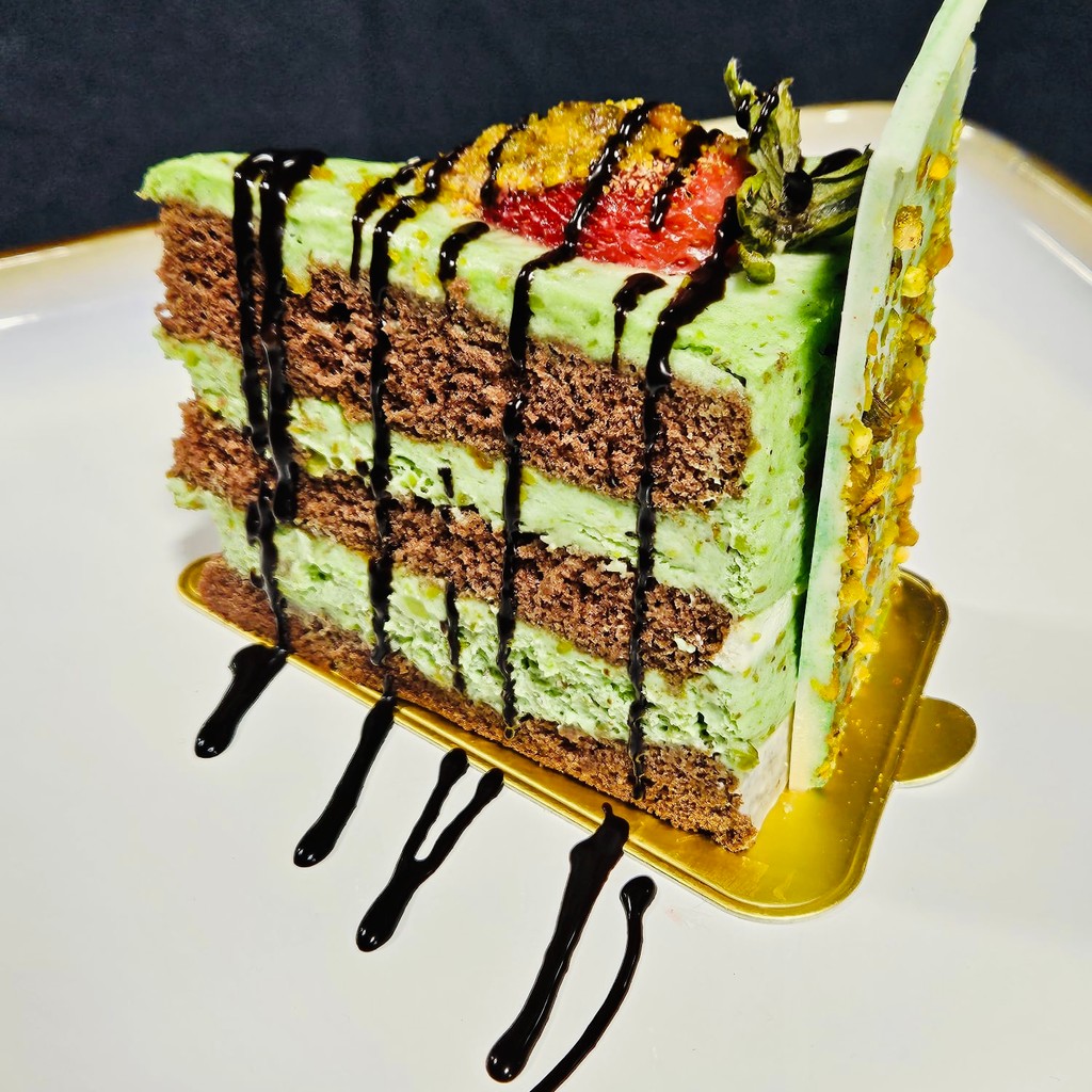 Image-pistachio Cake