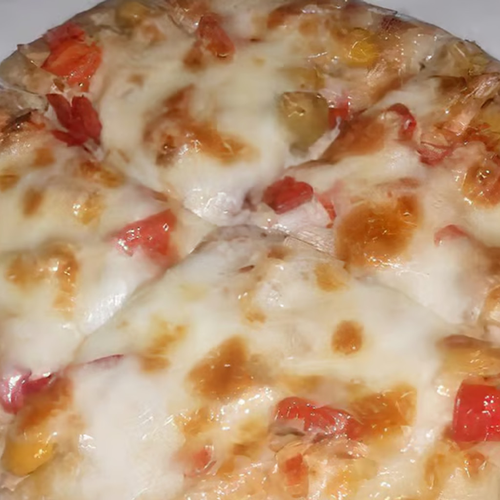 Image-Pita Pizza with Two Toppings