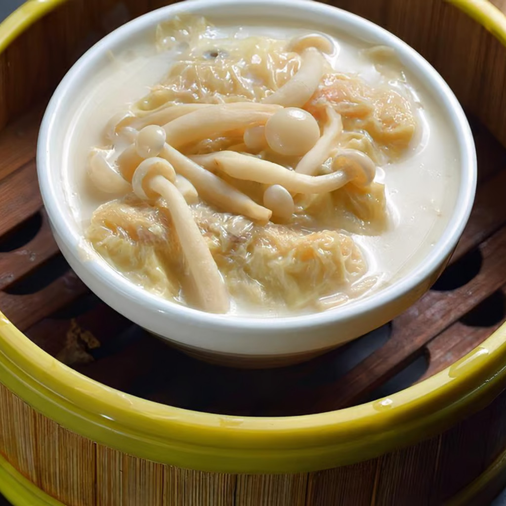 Image-237. Tofu Skin Wrap with Shrimp filling in Cream Broth 上湯鮮竹卷