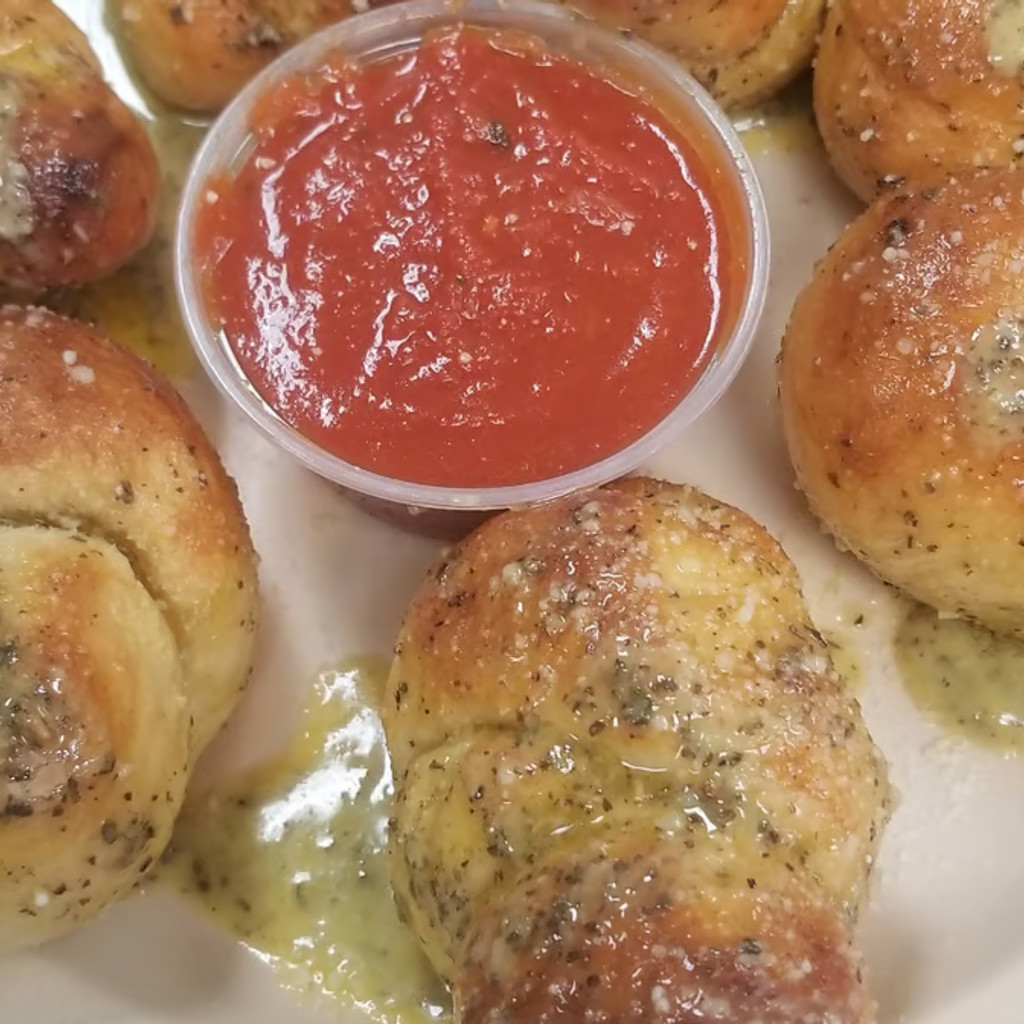 Image-Garlic Knots