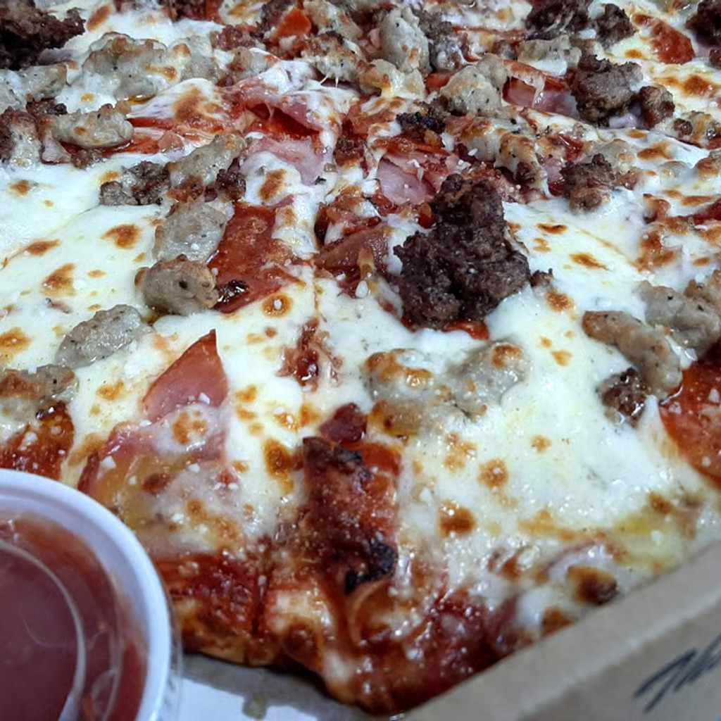 Image-Meat Fest Pizza