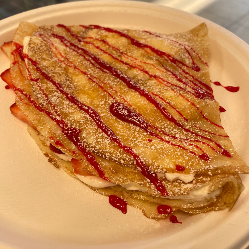 Image-STRAWBERRY CHEESECAKE CREPE