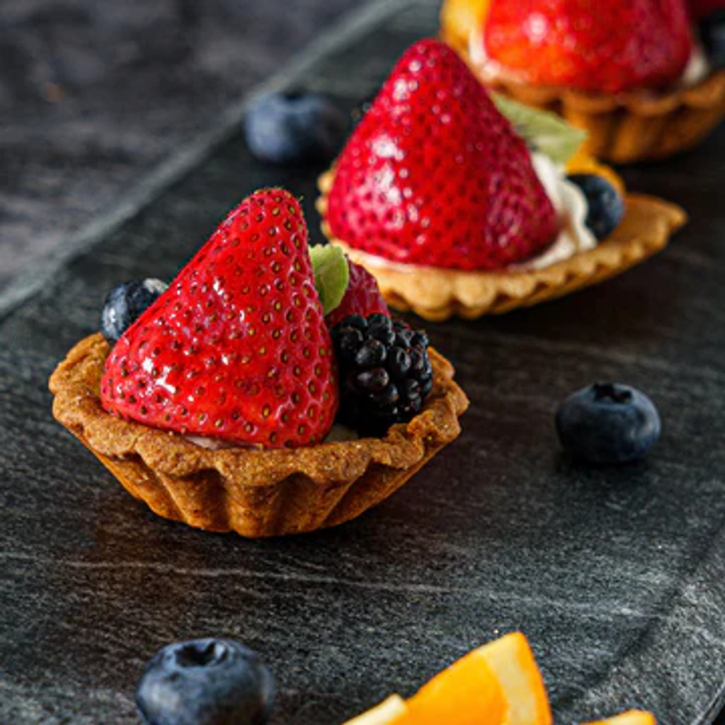 Image-Small Fruit Tart Pastry