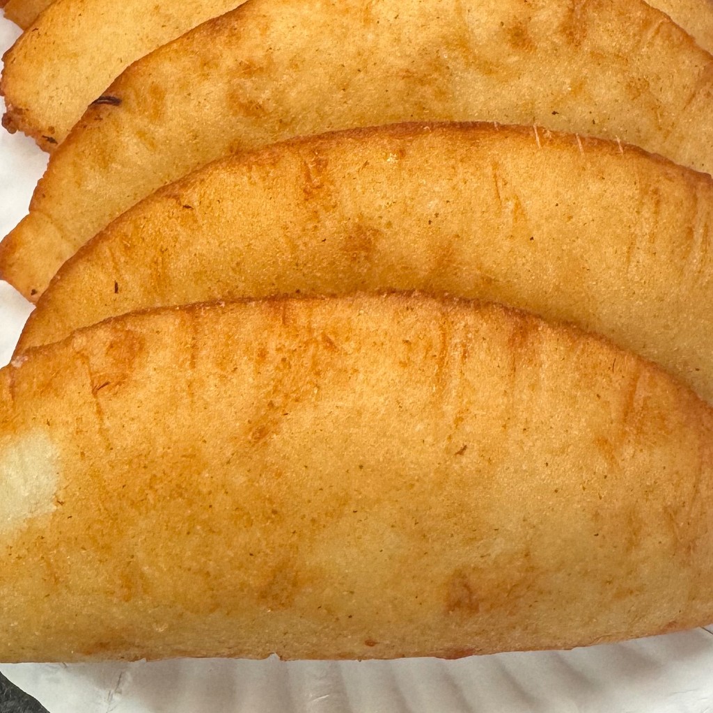 Image-Empanada de carne mechada