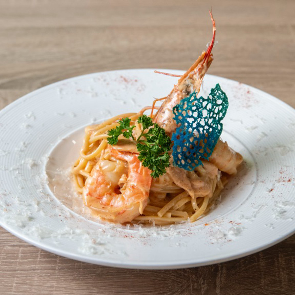 Image-Fettuccine Alfredo Sauce Shrimp (Fettuccine Salsa Alfredo Camarones)