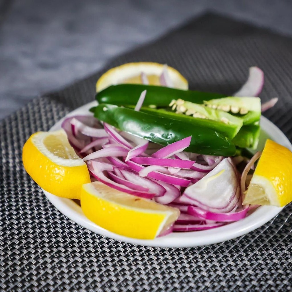 Image-Onion Salad