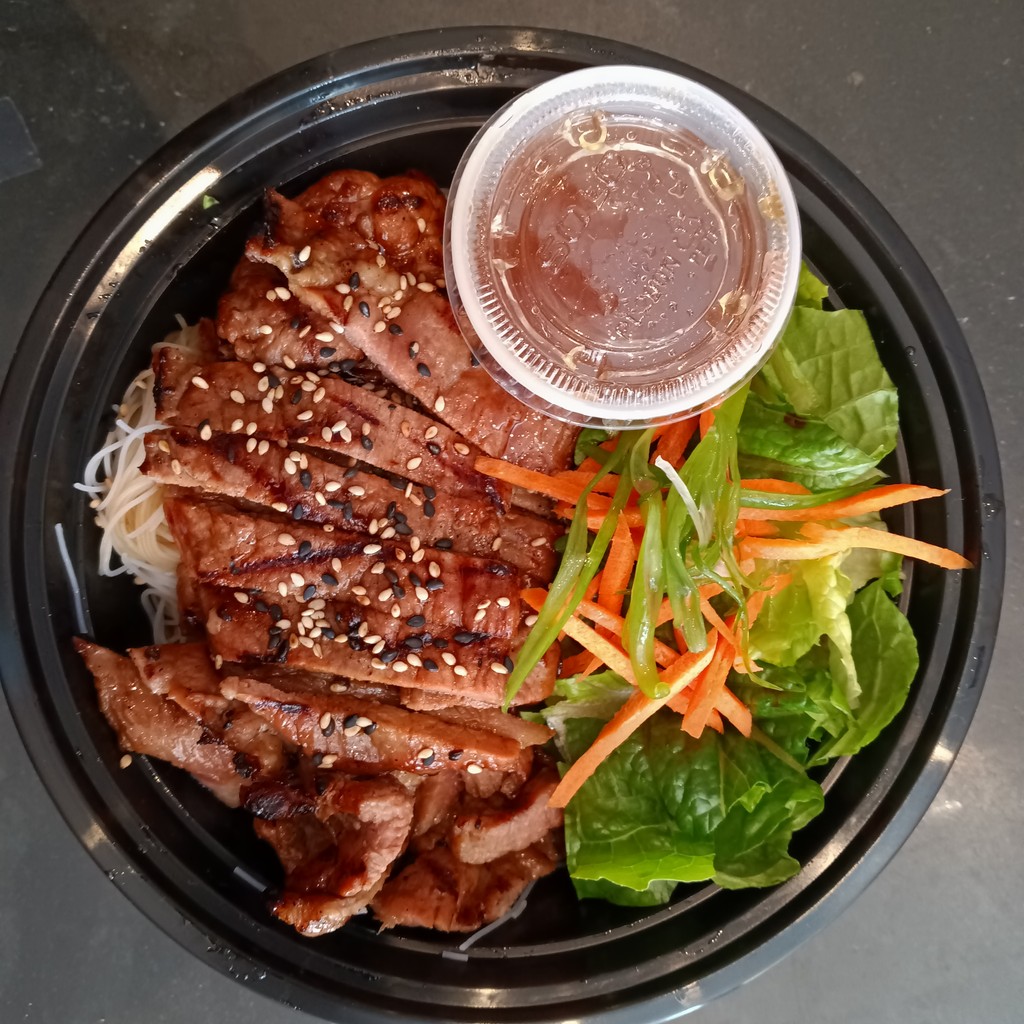 Image-BBQ Pork with Vermicelli