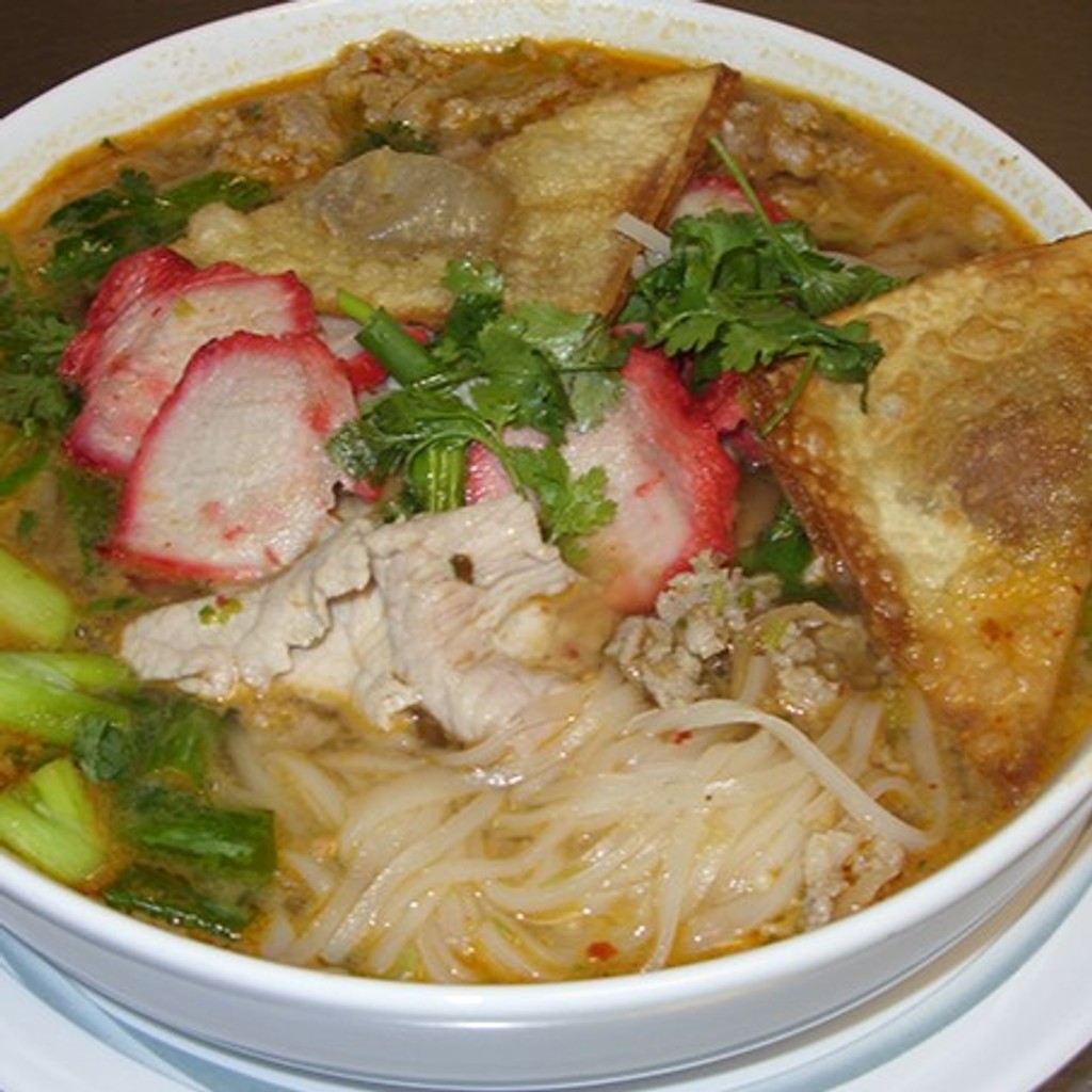 Image-Tomyum Noodle Soup