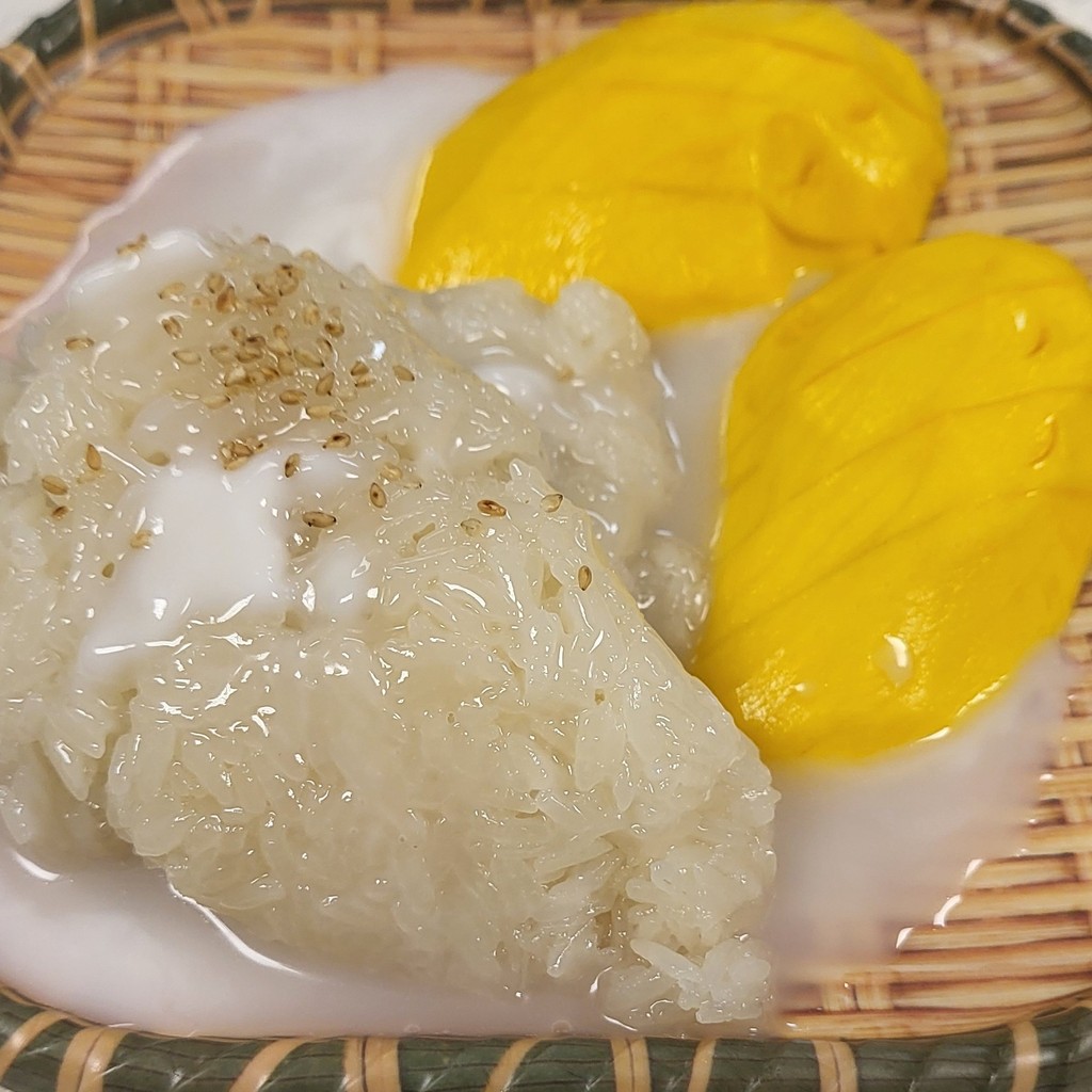 Image-Sweet Sticky Rice with Mango