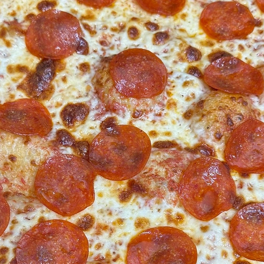 Image-pepperoni pizza