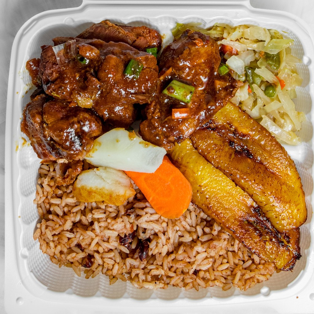 Image-Stew Chicken  Classic Dinner