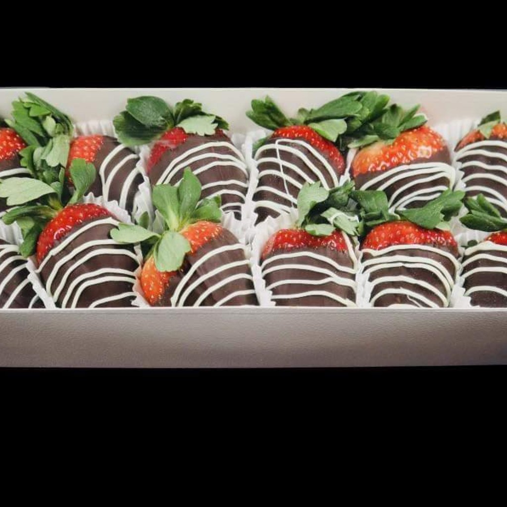 Image-Swizzled Chocolate Berries