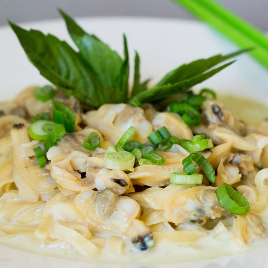 Image-Green Curry Linguine Noodle