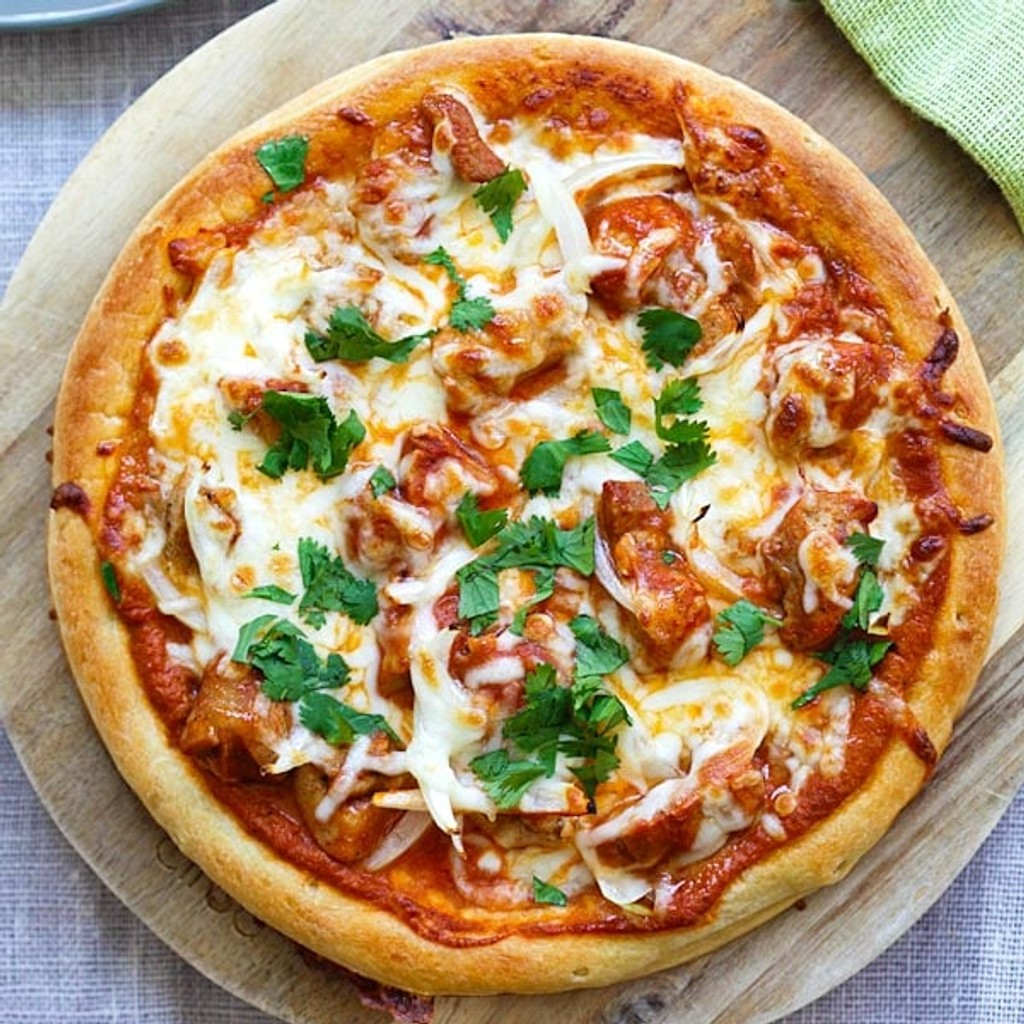 Image-Chicken Tikka  Pizza