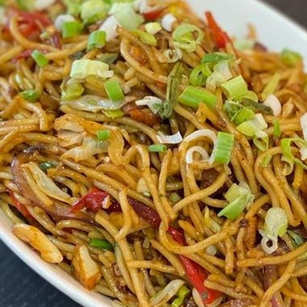 Image-VEG HAKKA NOODLES (Family Pack)