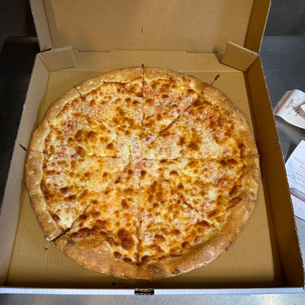 Image-14” Medium pizza